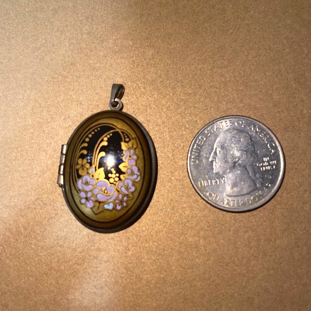 Vintage Michaela Frey Designer Locket